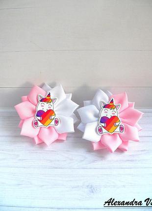 Ніжні бантики з репсової стрічки з единорожками