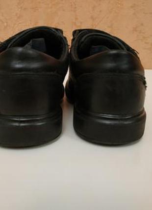 Зручні шкіряні туфлі clarks в спортивному стилі р. 27 устілка 17.55 фото
