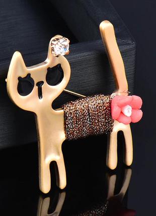Розкішна біжутерія брошка у вигляді кішки,лови знижку!