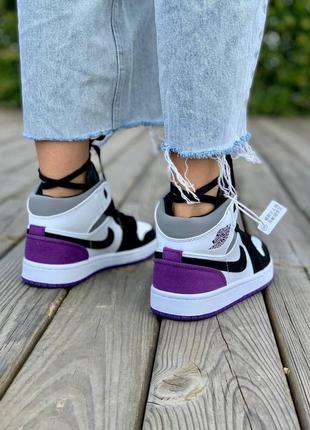 Кроссовки nike air jordan 1 retro mid ‘varcity purple’  пурпурные5 фото