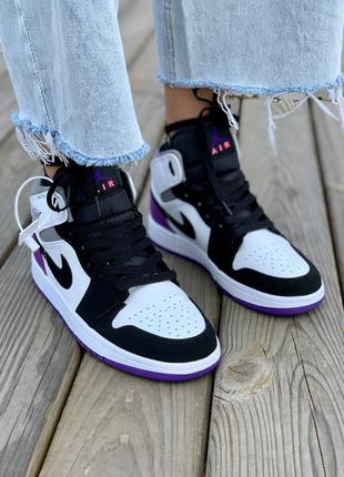 Кроссовки nike air jordan 1 retro mid ‘varcity purple’  пурпурные6 фото