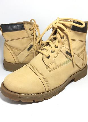 Оригінальні шкіряні черевики geox