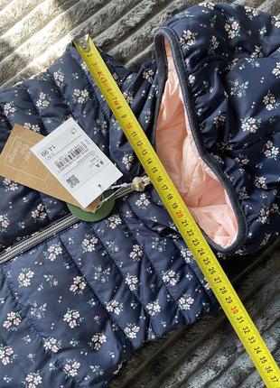 Двусторонняя стеганая куртка с капюшоном - цветочный узор6 фото