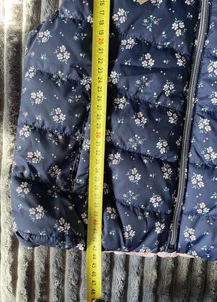 Двусторонняя стеганая куртка с капюшоном - цветочный узор4 фото