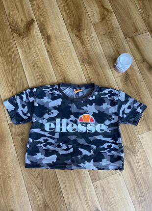 Вкорочена футболка від ellesse