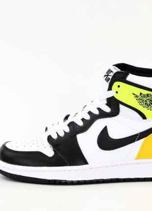 Кроссовки женские желтые высокие nike air jordan 1 mid3 фото