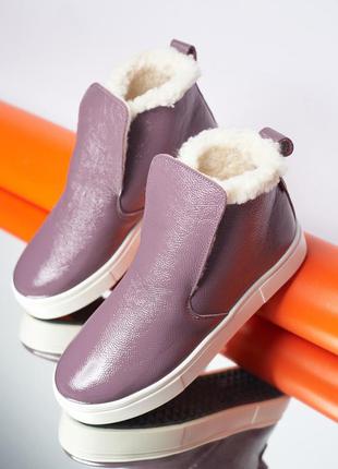 Детские кожаные ботинки на меху, разные цвета