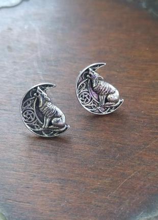 Мініатюрні сережки - гвоздики місяць місяць 🌙 вовк пентаграма кельтські мотиви пусети - колір срібло2 фото