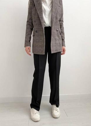 Женский стильный пиджак клетка серый коричневый свободного кроя4 фото
