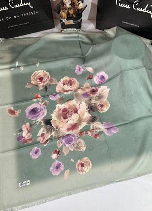 Платок жіночий