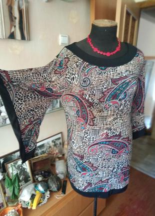 Туніка, італія.