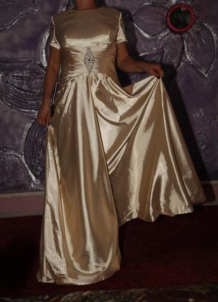 Свадебное выпускное платье шлейф jj’shouse5 фото