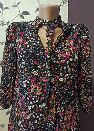 Вискозное платьице.