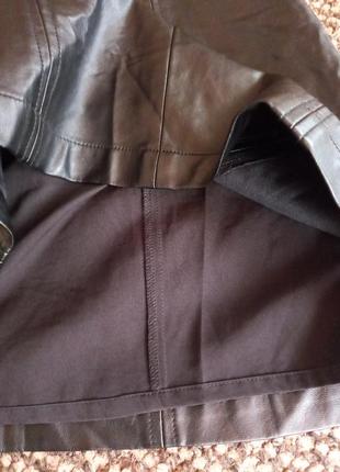 Стильная юбка с большими карманами guess los anceles7 фото