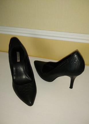 Кожаные туфли