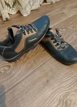 Кросівки шкіра