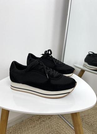 Кроссовки на высокой подошве zara