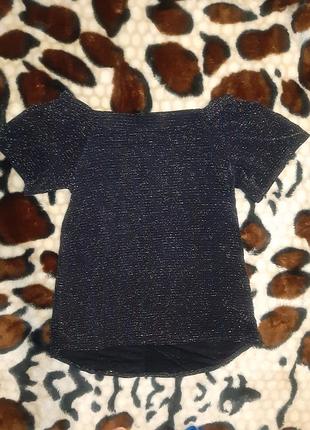 Кофта по плечах