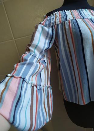Блуза primark з віскози з відкритими плечима і широкими рукавами4 фото
