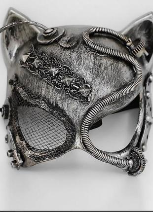 Маска стимпанк неукротимая кошка  silver