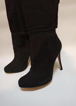 Ботфорты чорные.брендовая обувь stock