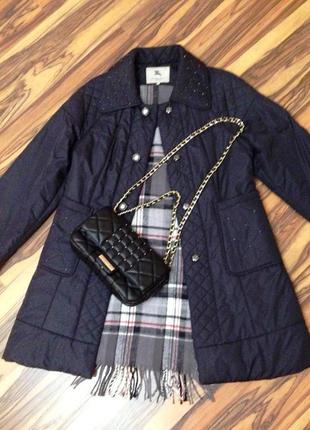 Стеганое пальто "burberry" цвета антрацит из болонья-стразы
