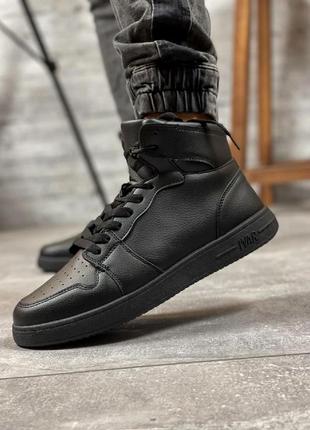 Чоловічі високі повністю демісезонні чорні кросівки під бренд 🆕 недорогі кросівки5 фото