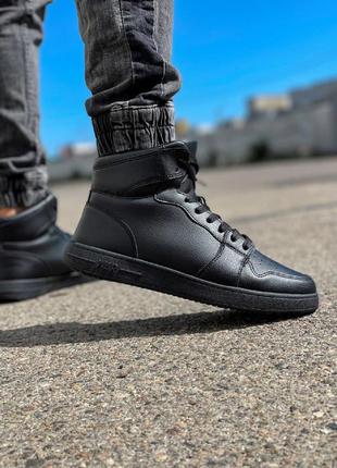 Чоловічі високі повністю демісезонні чорні кросівки під бренд 🆕 недорогі кросівки2 фото
