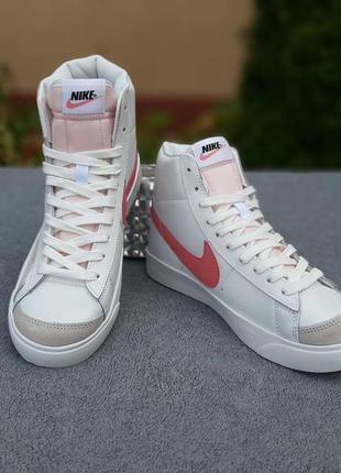 Кроссовки женские nike blazer mid белые с пудрой2 фото