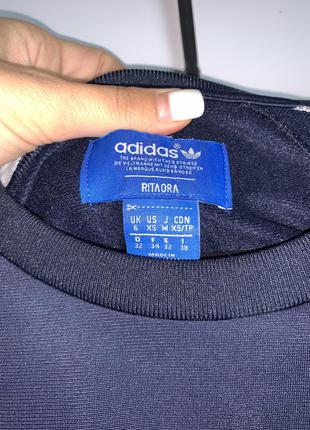 Женский свитшот adidas rita ora на заклепках адидас с лампасами кофта толстовка9 фото