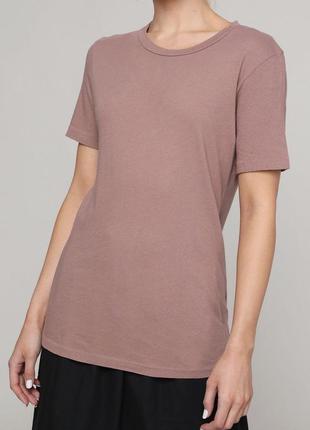 Пыльно-розового цвета футболка от asos