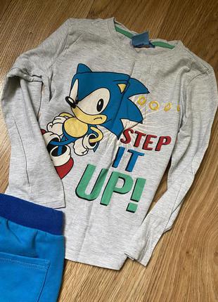 Хлопковый  джемперов на мальчика круто смотрится