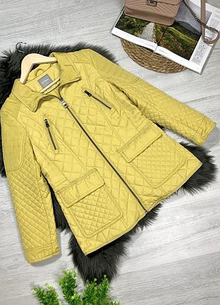 Стьобана куртка демісезонна