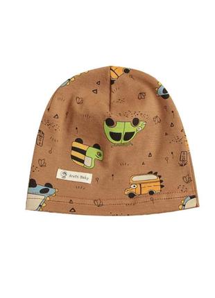 Детская шапка с машинками