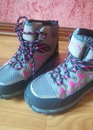 Водонепроникаючі, осінні черевики