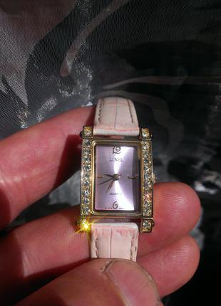 Симпатичные кварцевые женские часы со стразами, linel, 90е