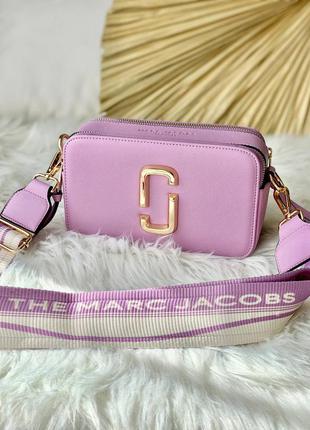 Marc jacobs lavender женская миленькая лавандовая фиолетовая брендовая сумочка с ремешком тренд жіноча маленька фіолетова стильна сумка1 фото