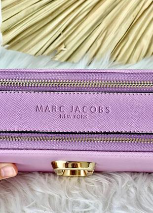 Marc jacobs lavender жіноча миленька лавандова фіолетова брендова сумка з ремінцем тренд жіноча маленька фіолетова стильна сумка3 фото