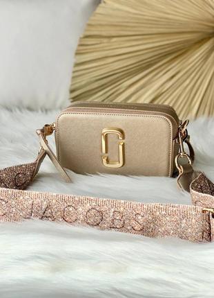 Marc jacobs snapshot gold жіноча стильна брендовий золота сумочка з ремінцем тренд жіноча маленька золота модна сумка