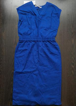 Темно синее платье
