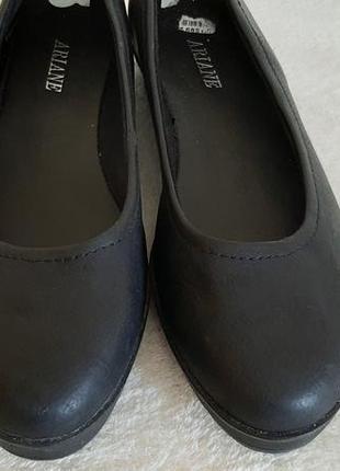 Оригинальные туфли фирмы ariane ( германия) р.39 стелька 25,5 см2 фото