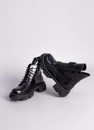 Женские кожаные ботинки лаковые4 фото
