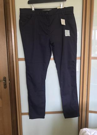 Нові джинси next