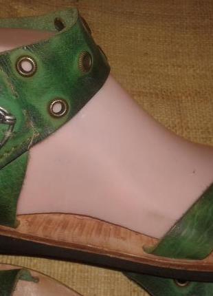 39р-25.8 шкіра нові lizpize ширина устілки 9.5