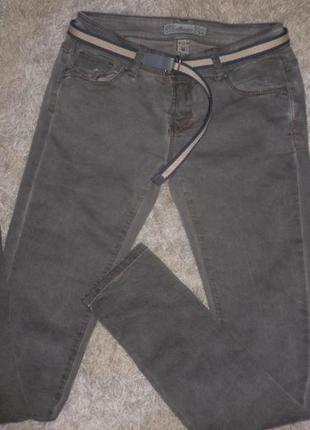 Суперские джинсы скинни с эффектом потертости, варенки от мондей