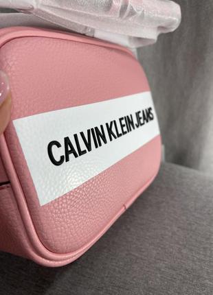 Ідеальна сумка calvin klein пудрова оригінал кроссбоди4 фото