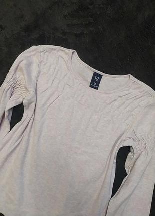 Нежно розовая кофточка реглан