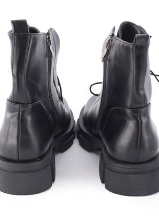 Стильные черные осенние деми ботинки на шнуровке модные короткие3 фото
