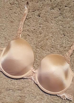 Оригинал.элитный,фирменный,гладкий бюстгальтер с мягкой чашкой chantelle