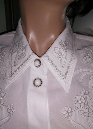 Винтажная блуза с вышивкой5 фото